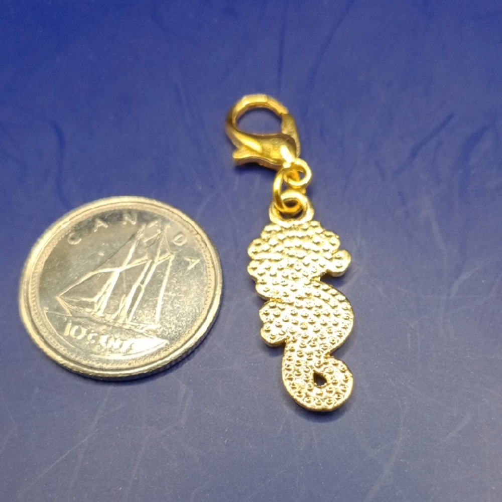 Gold and Blue Seahorse Charm - Picture 3 of 3